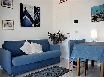 A Casa Di Marta Nocleg ze śniadaniem 3*