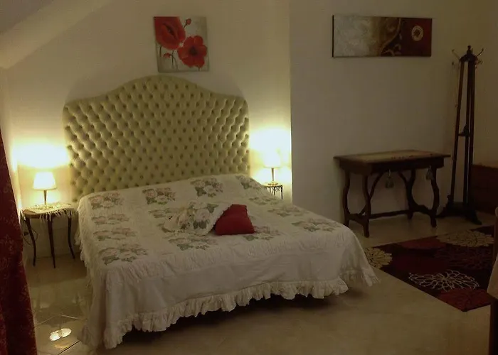 فندق مبيت وإفطار A Casa Di Marta كافالّينو